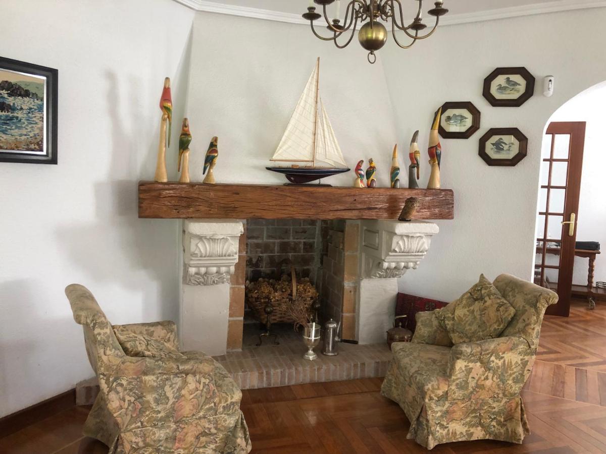 Holiday home Al Lado De La Playa Con Piscina Privada, Jardin Y Barbacoa, Fronton, 6 Laredo