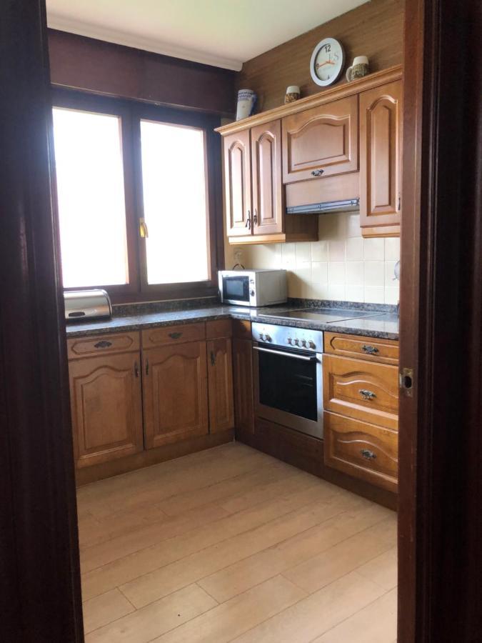 Al Lado De La Playa Con Piscina Privada, Jardin Y Barbacoa, Fronton, 6 Holiday home *