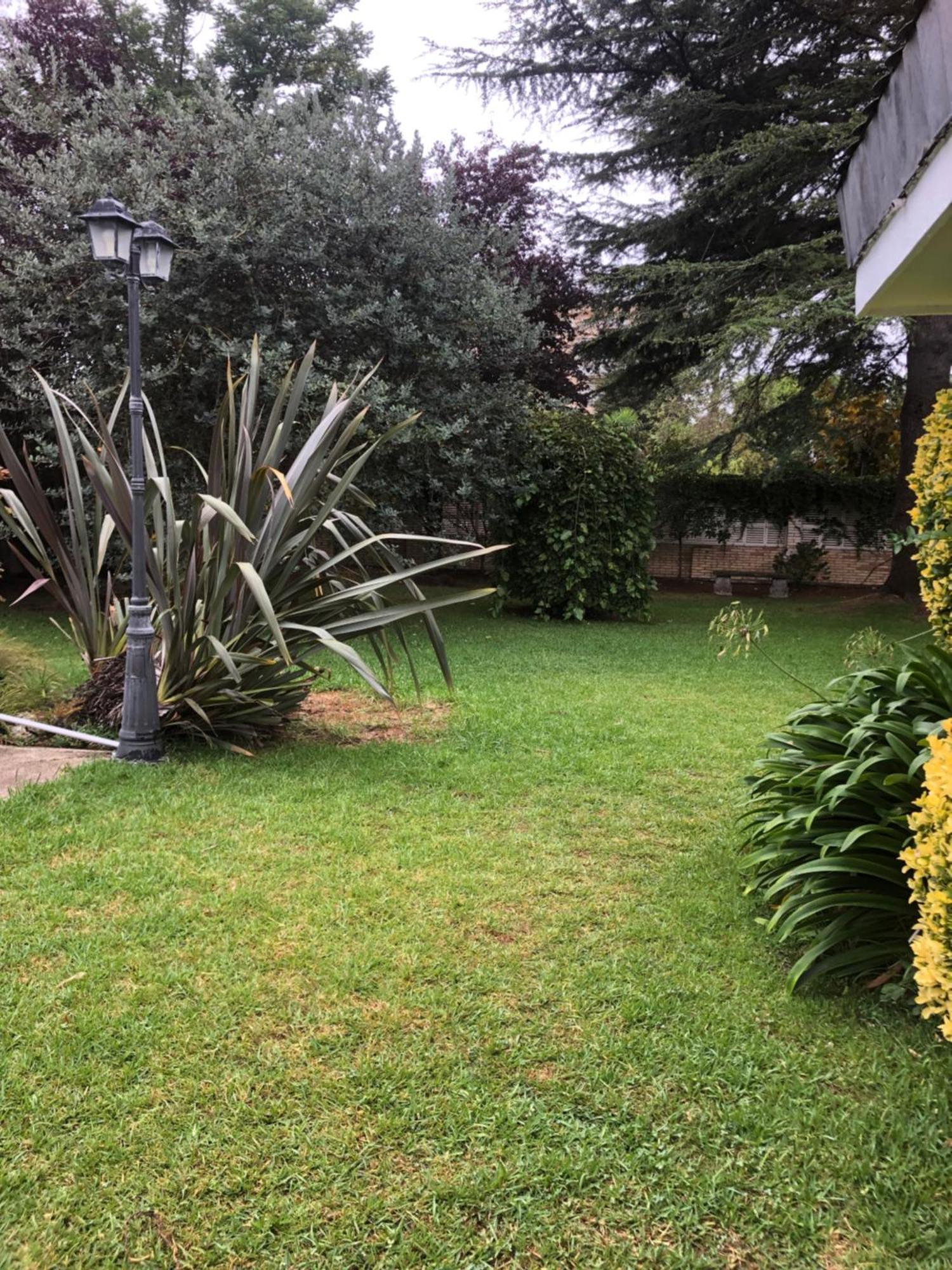 Al Lado De La Playa Con Piscina Privada, Jardin Y Barbacoa, Fronton, 6 Holiday home Laredo