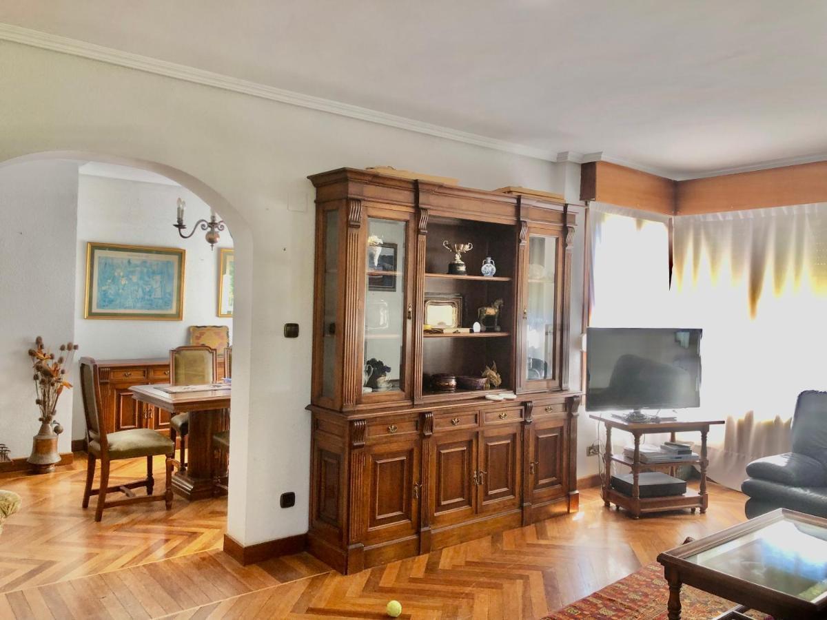 Holiday home Al Lado De La Playa Con Piscina Privada, Jardin Y Barbacoa, Fronton, 6 Laredo